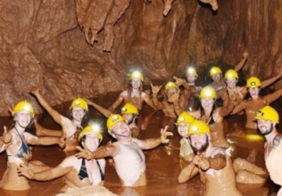 Quang Binh taglia le tasse dei biglietti d’ingresso di tre grotte famose