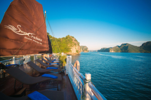 swan cruise halong bay