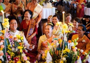 Matrimonio tradizionale in Laos