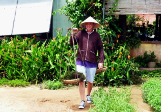 Viaggio Vietnam con Sigre Vento e Sigra Eva de Rosa