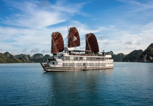 pelican halong cruise