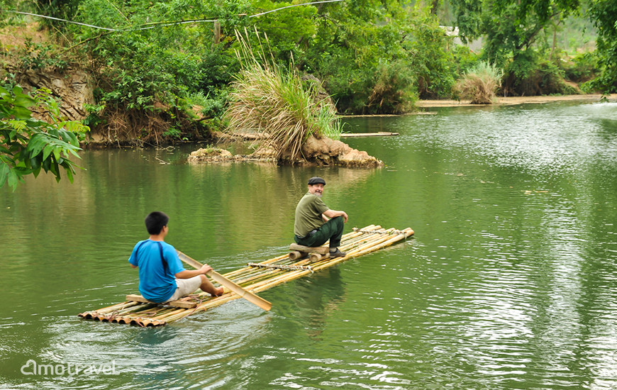 il ruscello di Xia a Mai Hich, Mai Chau Vietnam