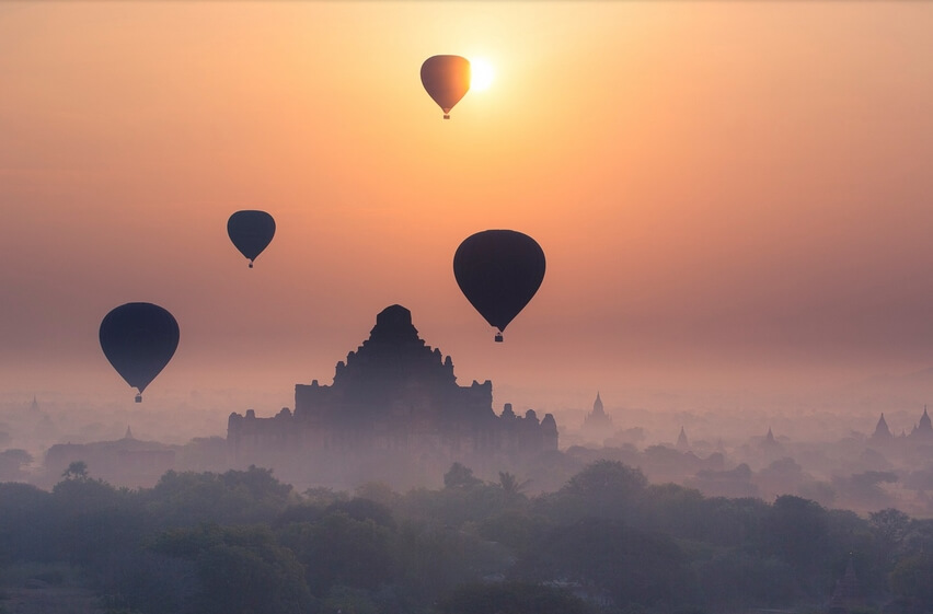 Da lontano, si può sperimentare in una varietà di media Bagan, dal tradizionale al contemporaneo come carri, carrozze, biciclette, auto, biciclette elettriche ...
