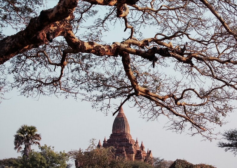 In precedenza, questa zona è chiamata "Pagano", fu la capitale del regno omonimo, esiste dal 9 ° secolo al 13 ° secolo