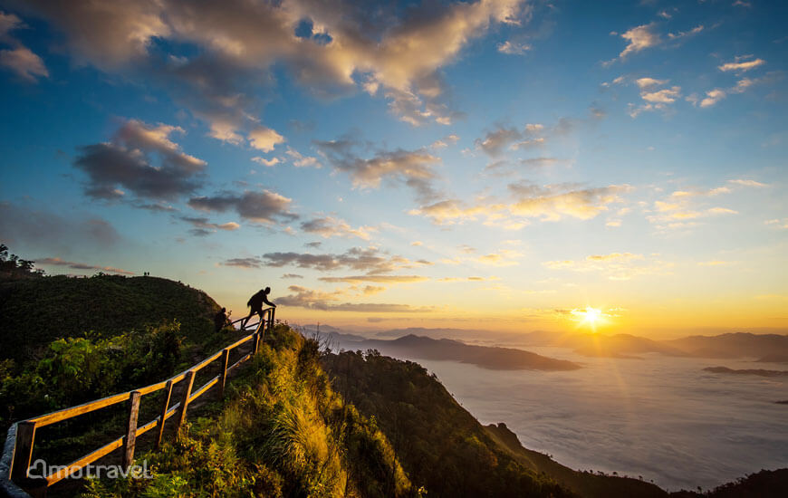 Guida dettagliata a Wat Rong Khun – Il tempio bianco di Chiang Rai