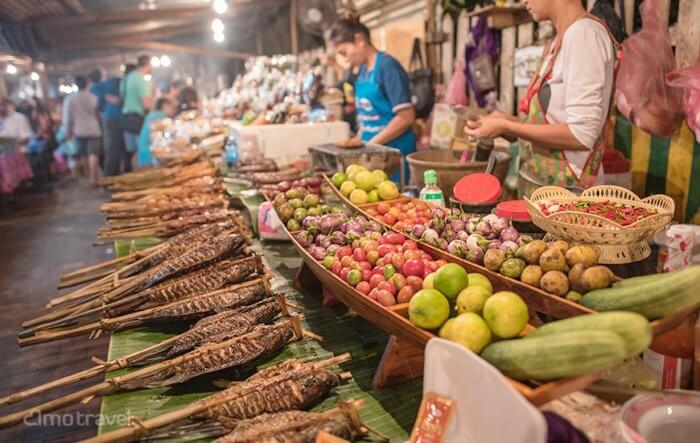 Mercato notturno di Luang Prabang