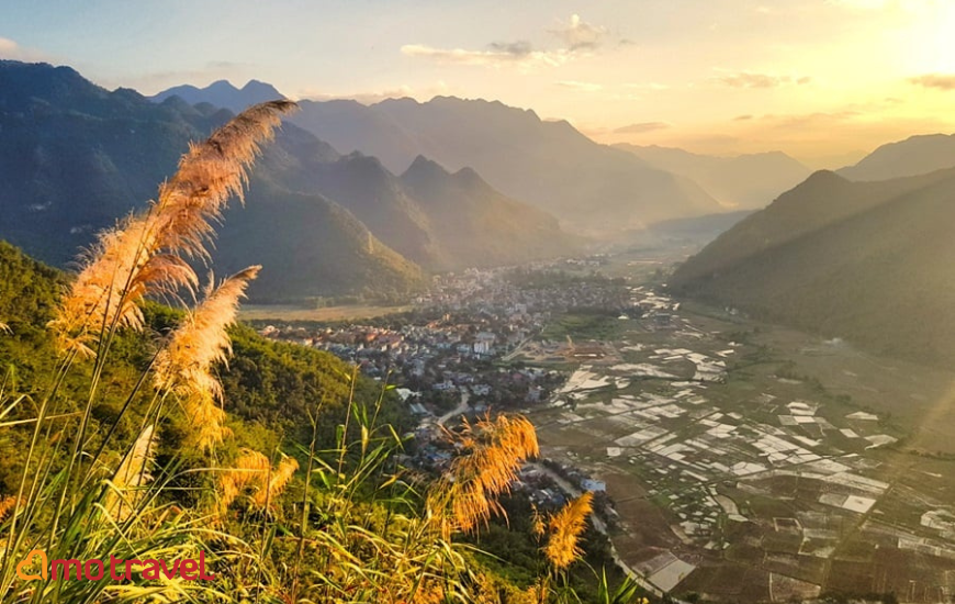 Hoa Binh, Vietnam: un’immersione nei tesori nascosti del passato.