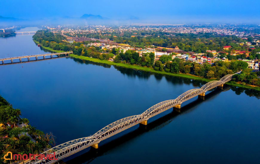 Dove visitare ad Hue: Top 10 destinazioni turistiche imperdibili.